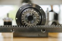 Apex Dynamics Al 20 jaar specialist in precisie-aandrijvingen