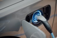 Zo vraag je SPRILA-subsidie aan voor laadpalen op je bedrijf