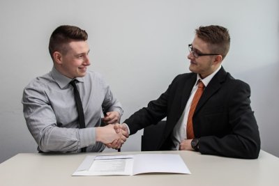 Waarom steeds meer mkb'ers groeien via overname